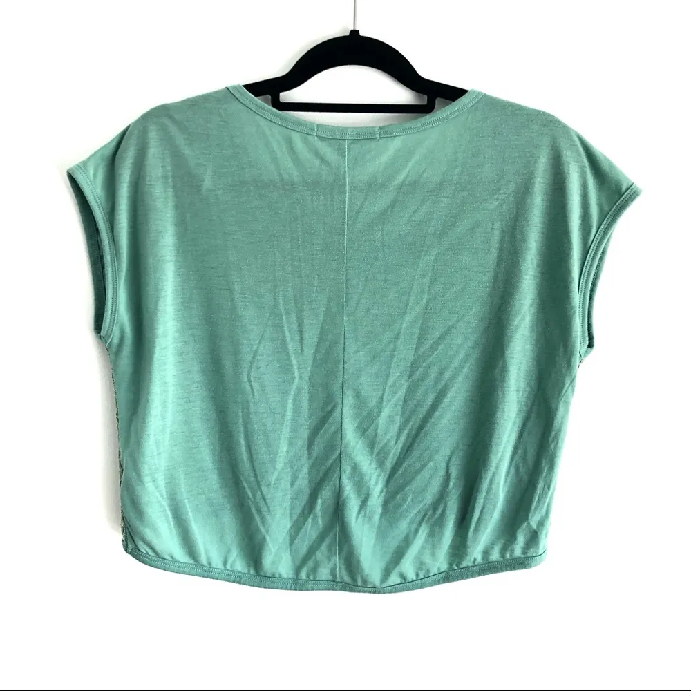 Forever 21 Floral Overlay Crop Top Sage Green M - Image 2