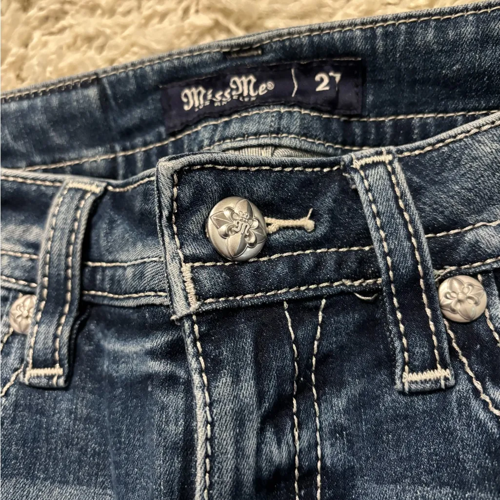 Miss Me Stylish Mid-Rise Skinny Blue Embroidered Women's Jeans Size 27 - Image 4