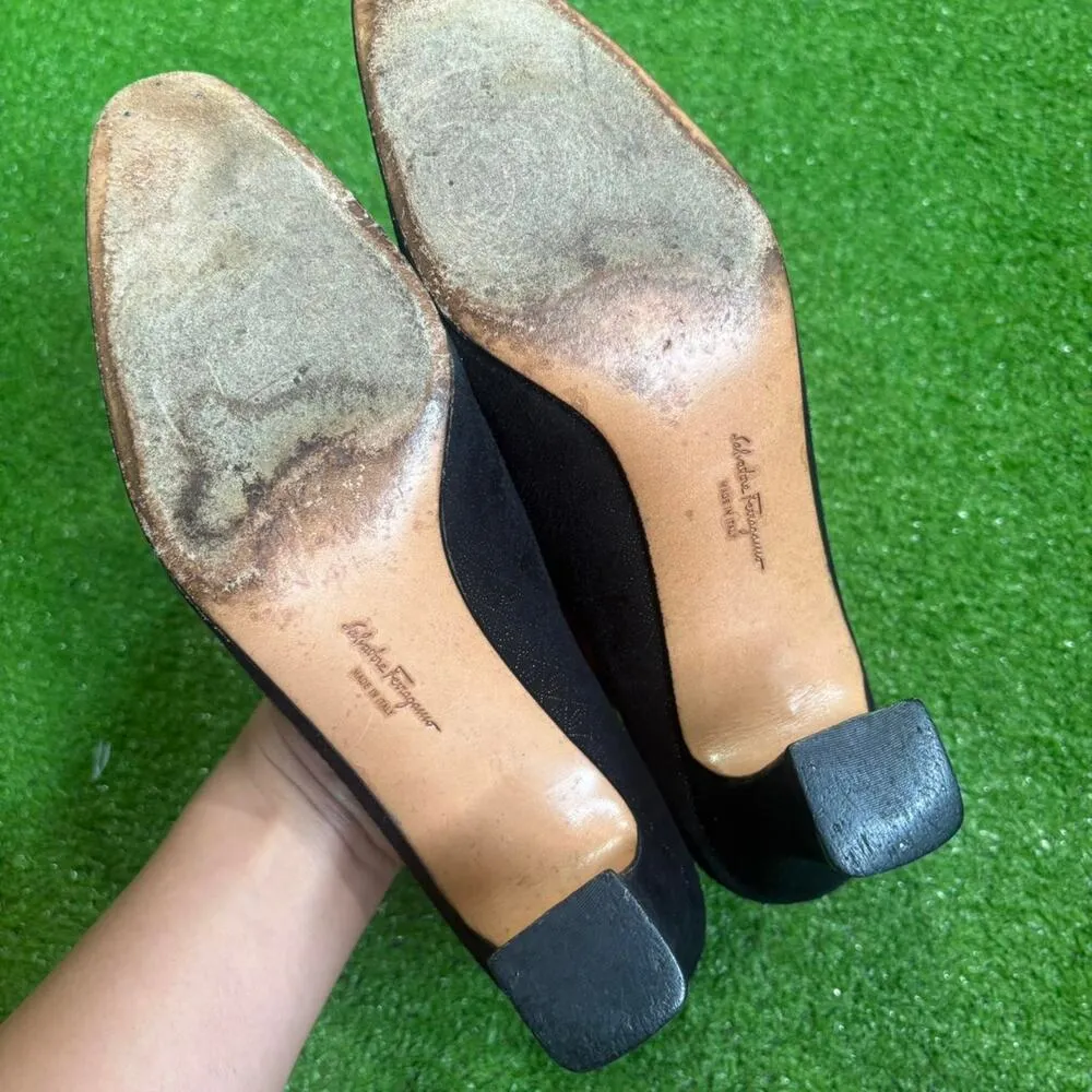 Salvatore Ferragamo Women’s 8AAAA Narrow Closed Toe Black‎ Block Heel Casual - Image 6