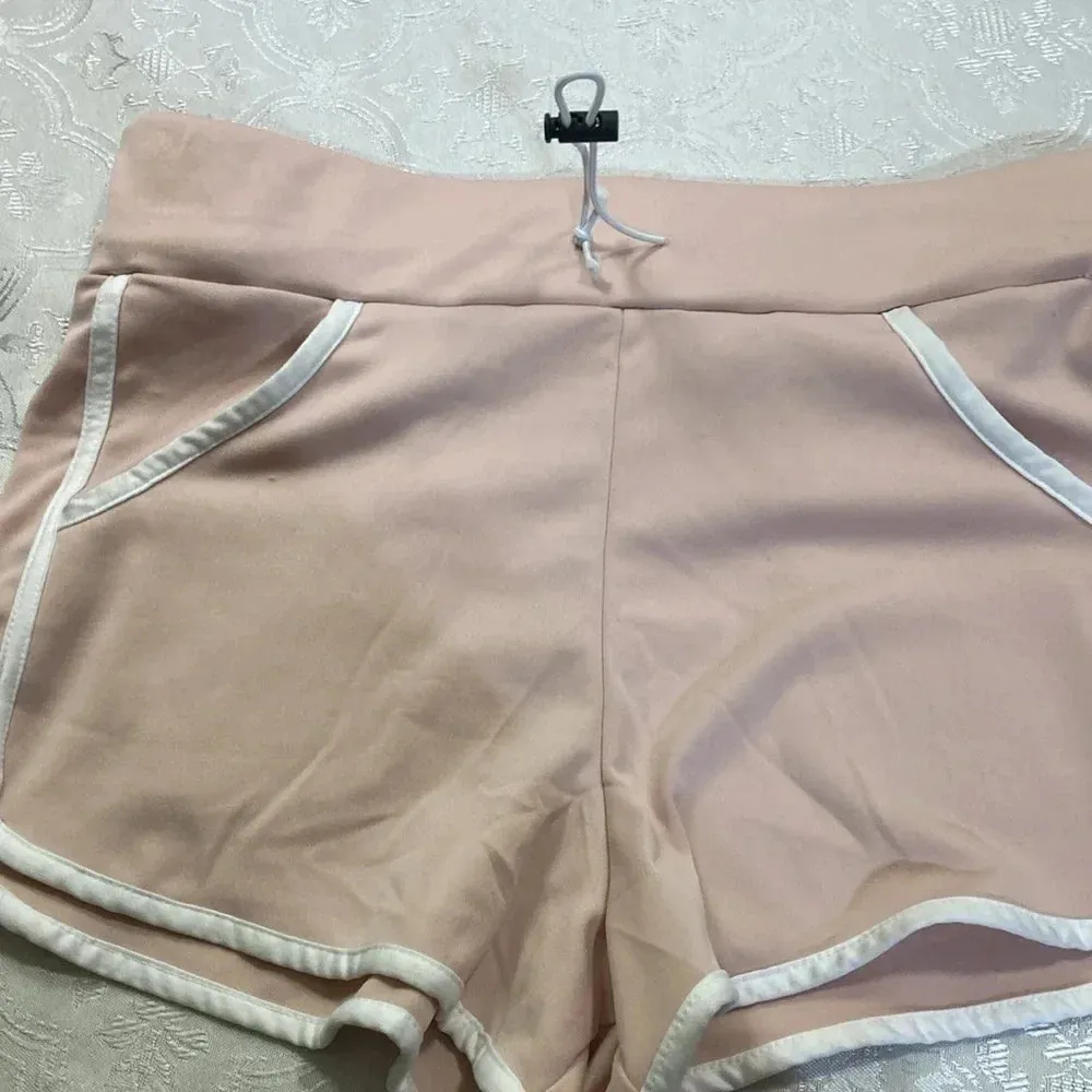 Lit 26  women shorts L - Image 10