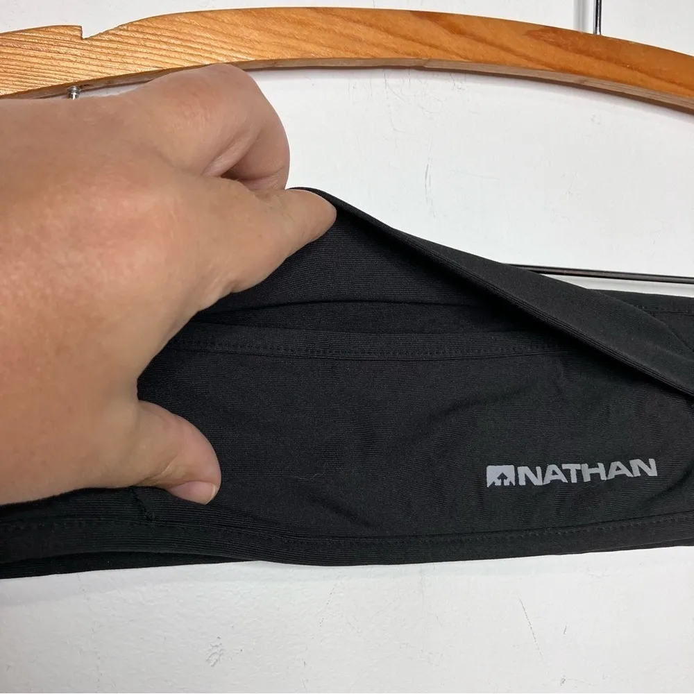Nathan Hipster running belt black size‎ XL - Image 4