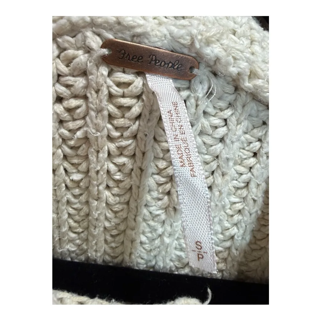 Free People Honey Bunny Crop Sweater | Small | Chunky Knit - Image 8