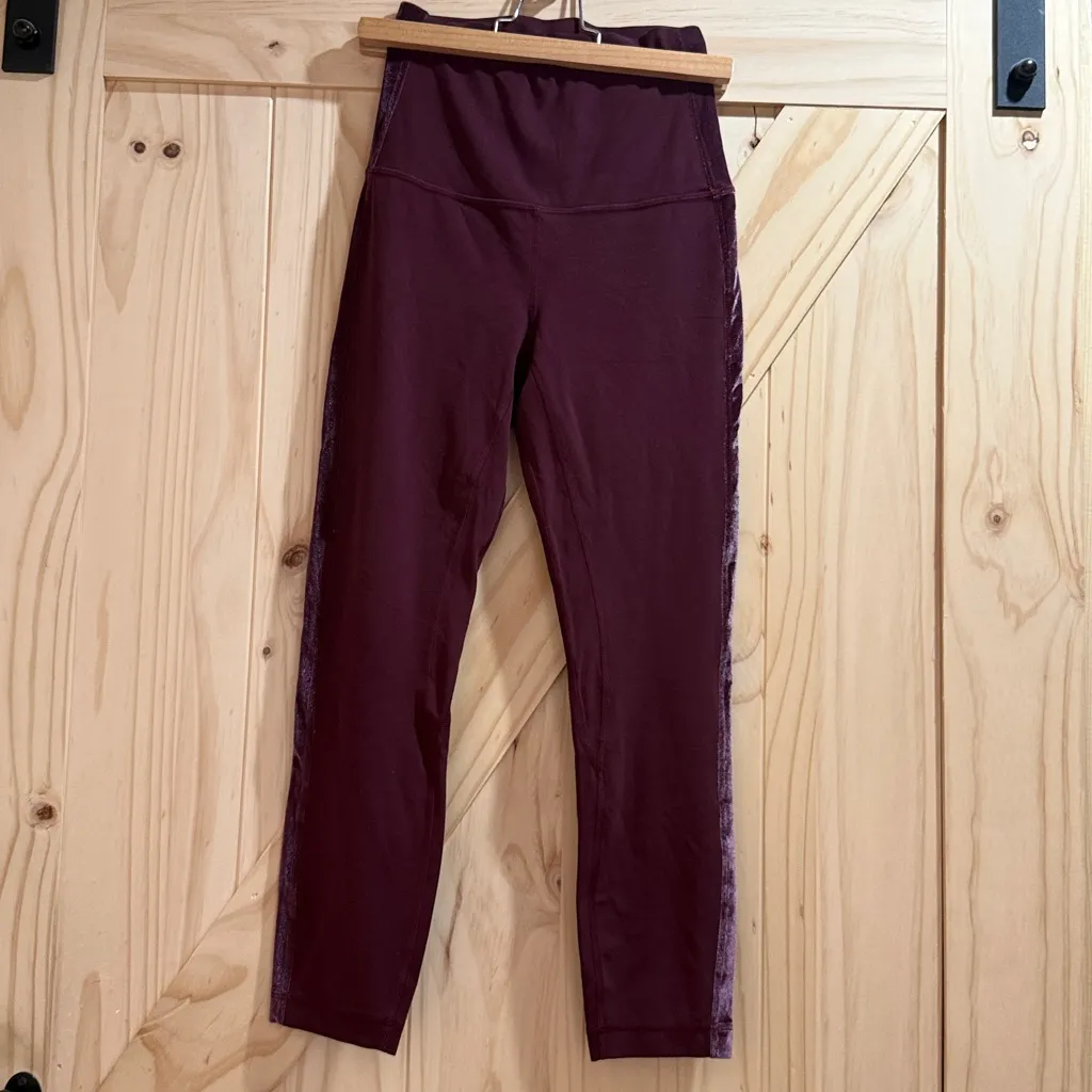 Lululemon - Align Super High-Rise Crop *Velvet
Garnet - 4 - Image 3