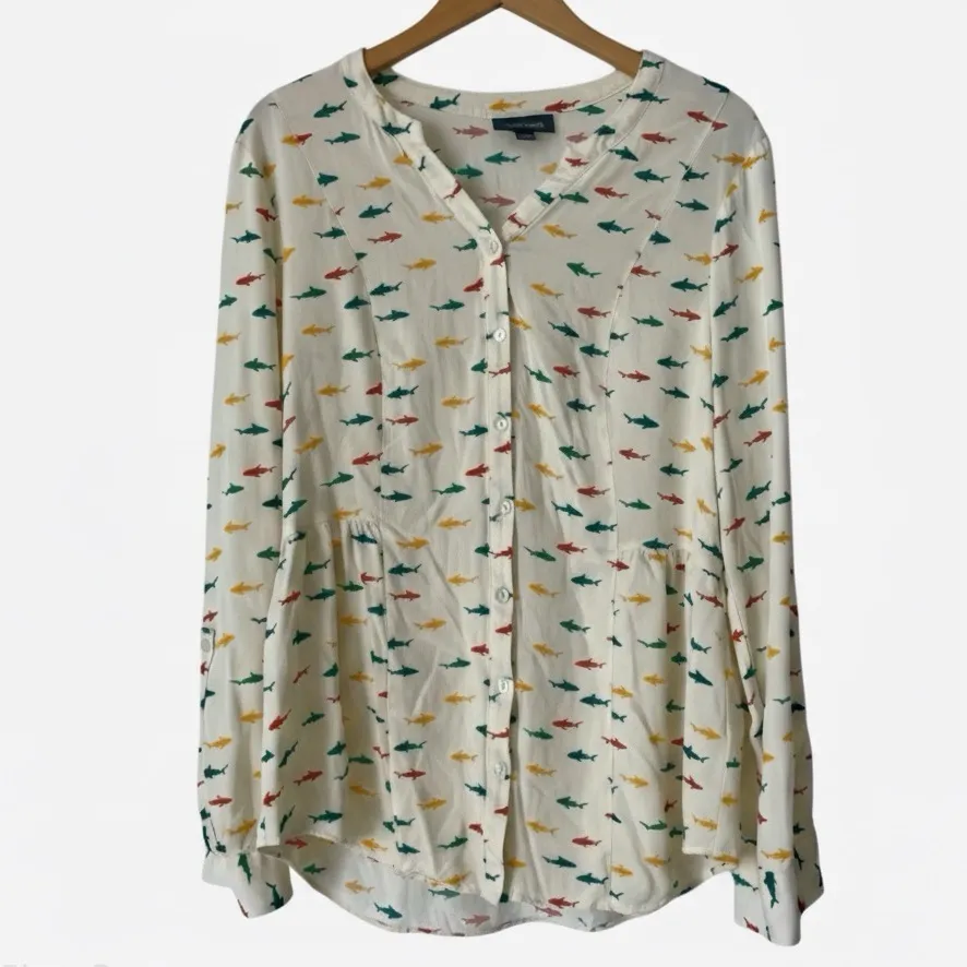 🤍Modcloth Cream Patterned Shark Print Button Up Blouse - Image 3