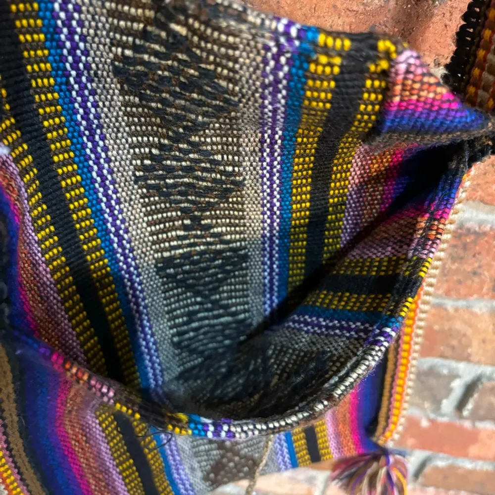 Pinzon womens hippie ethnic baja mutlticolor pompom crossbody bag Red - Image 4