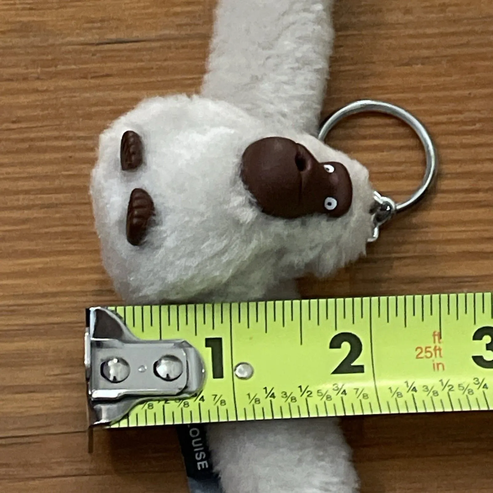 Kipling  Gorilla Keychain Louise Cream Plush Monkey Bag Charm 2000s Thumb Sucking - Image 6