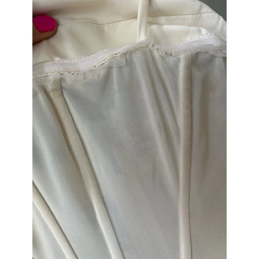 BCBGMAXAZRIA Oly Corset Tulle Gown Gardenia Womens Size 2 - Image 7