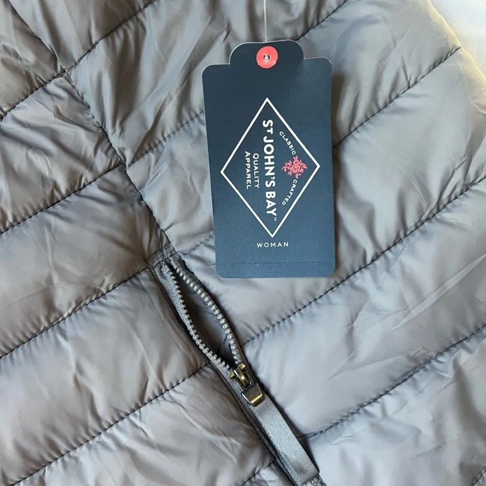 NWT St. John's Bay Gray Quilted Puffer jacket in Size 3X - Image 6