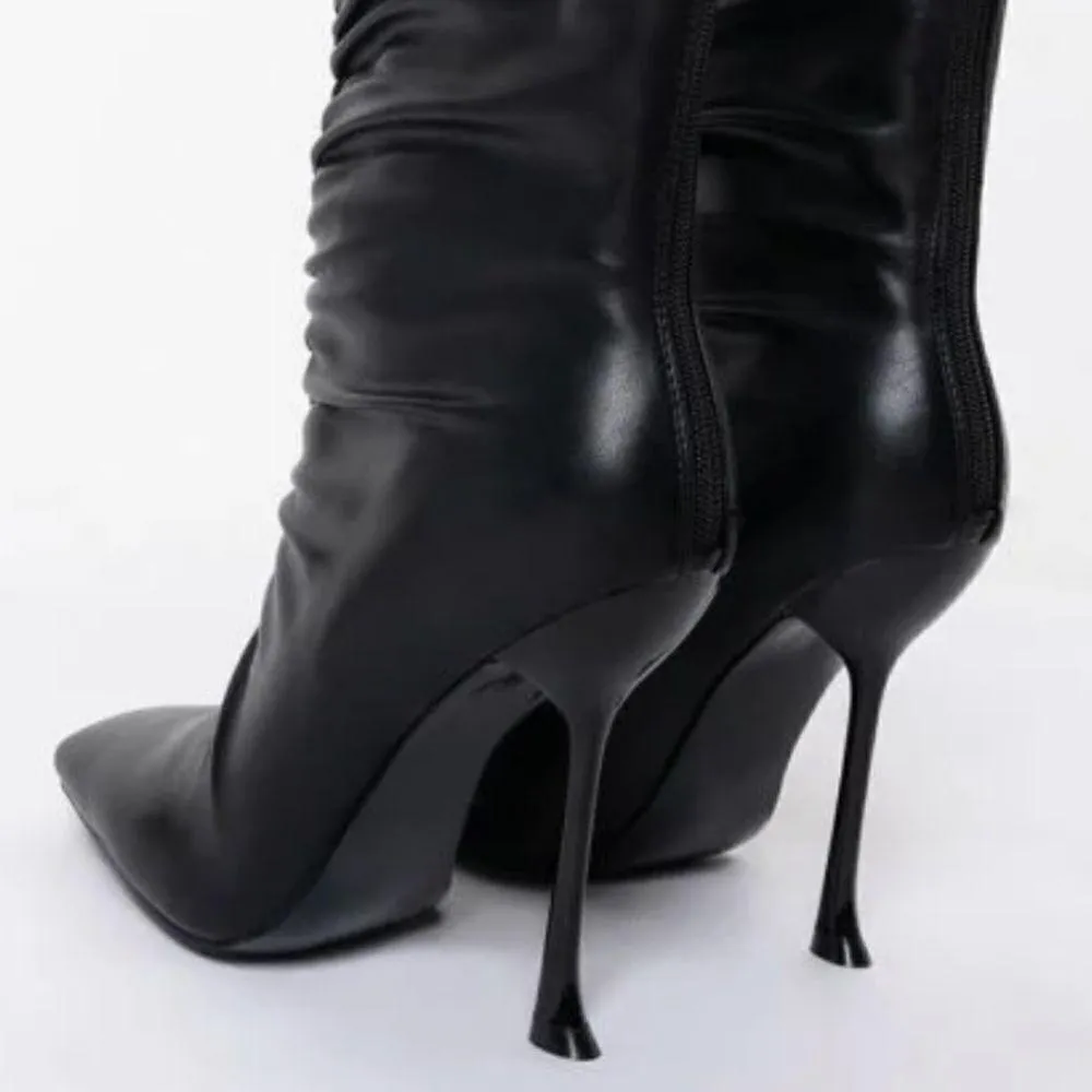 𝅺AZAELA Wang Crazy In Love Stiletto Bootie size 8 - Image 5