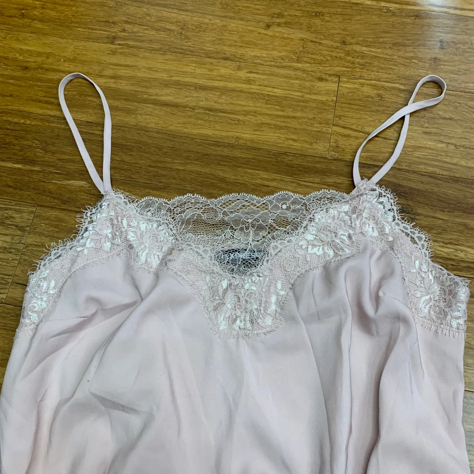 EXPRESS Lace Trim Cami Bodysuit Pink Adjustable Straps Snap‎ Closure Size Small - Image 2