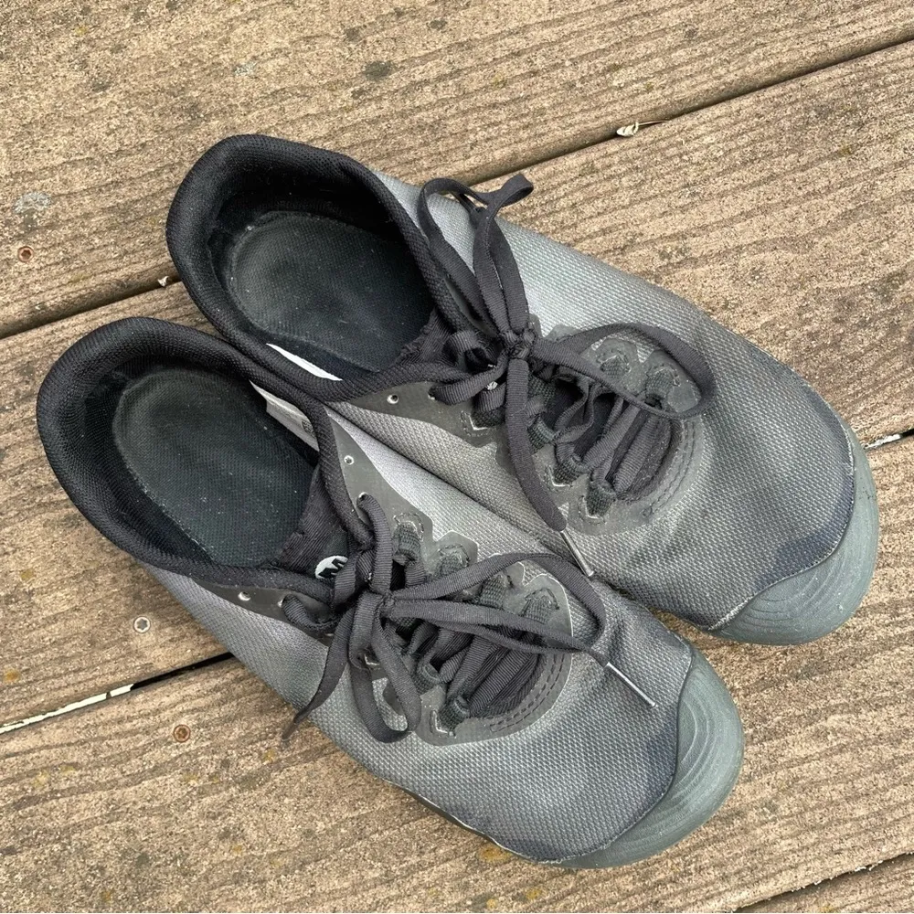 Merrell Trail Glove Barefoot Vibram Sole Running Sneaker 8.5 in Dark Camo - Image 2