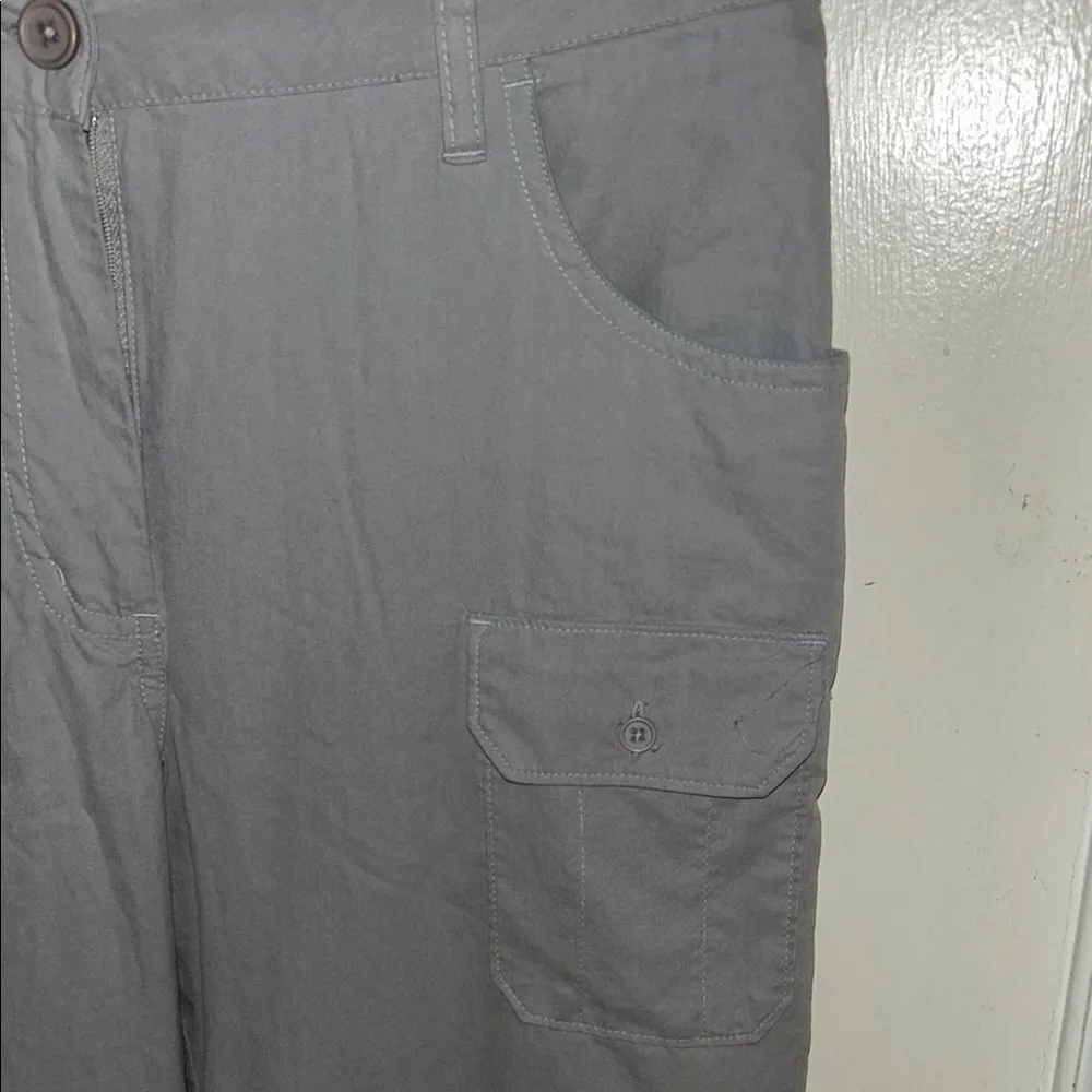 Express Bleus .Gray Boot Cut Flare Pants Lightweight Classic Design Gray Size 8 - Image 3
