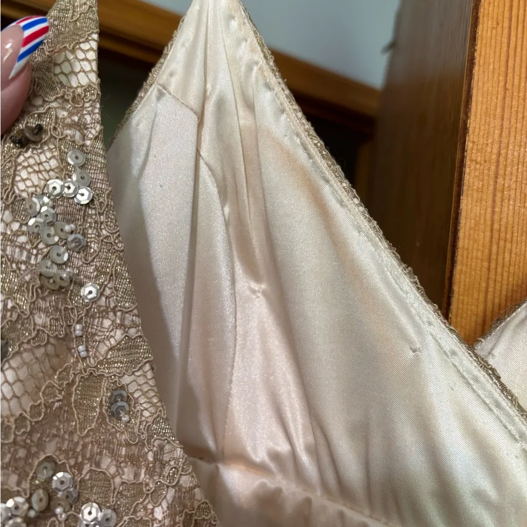 Sue Wong  Sequin Beaded Dress - Image 5