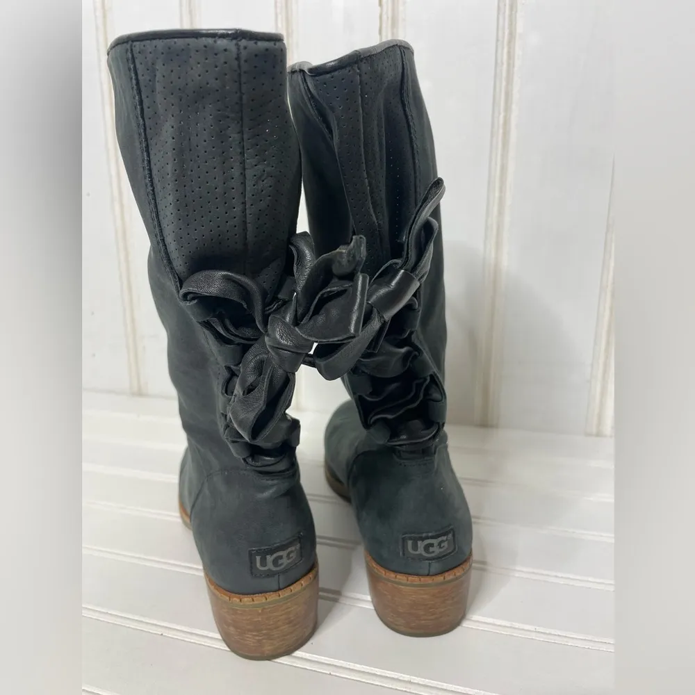 UGG Cary Lace-Up Back Genuine Sheepskin Boot Grey Size 8.5 - Image 6