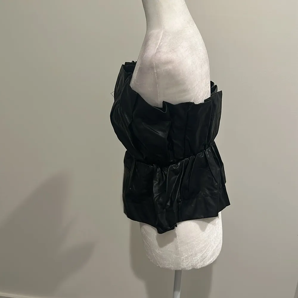 NWOT TCEC Black Faux Leather Strapless Top Sz L - Image 5