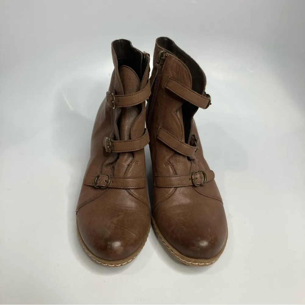 Franco Sarto Anessa wedge Booties size 5.5‎ - Image 4