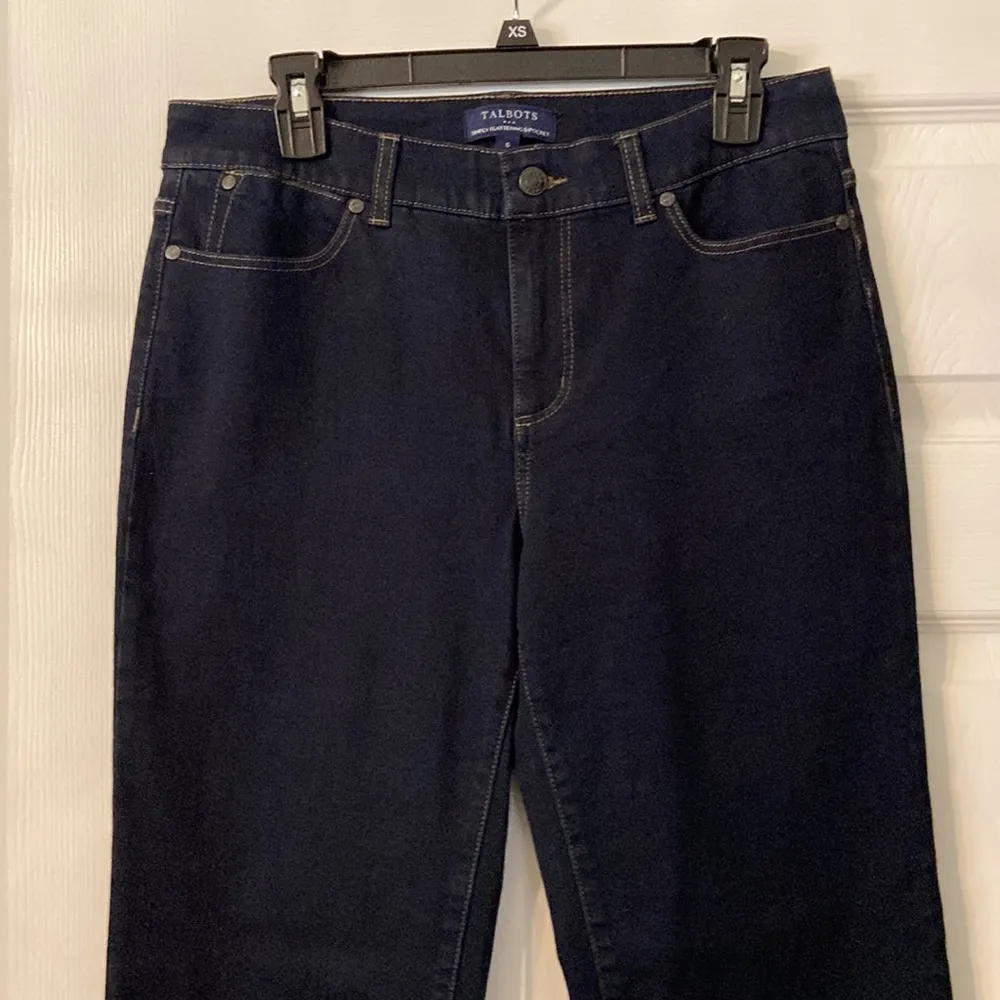 Talbots Simply Flattering 5-pocket jeans size 6 BNWOT inseam 30” - Image 2
