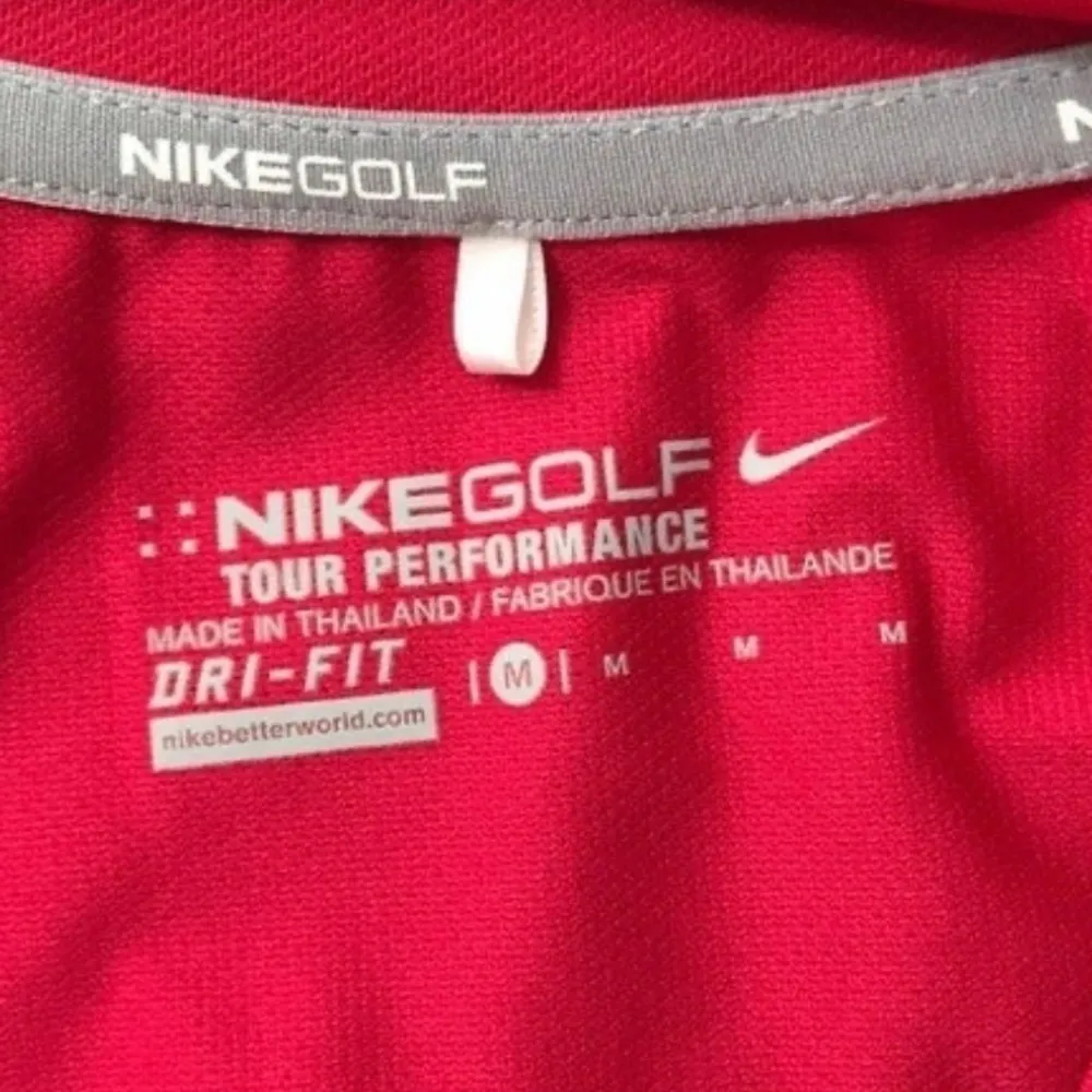 Women’s Nike Golf Short Sleeve Top Size M - Image 6