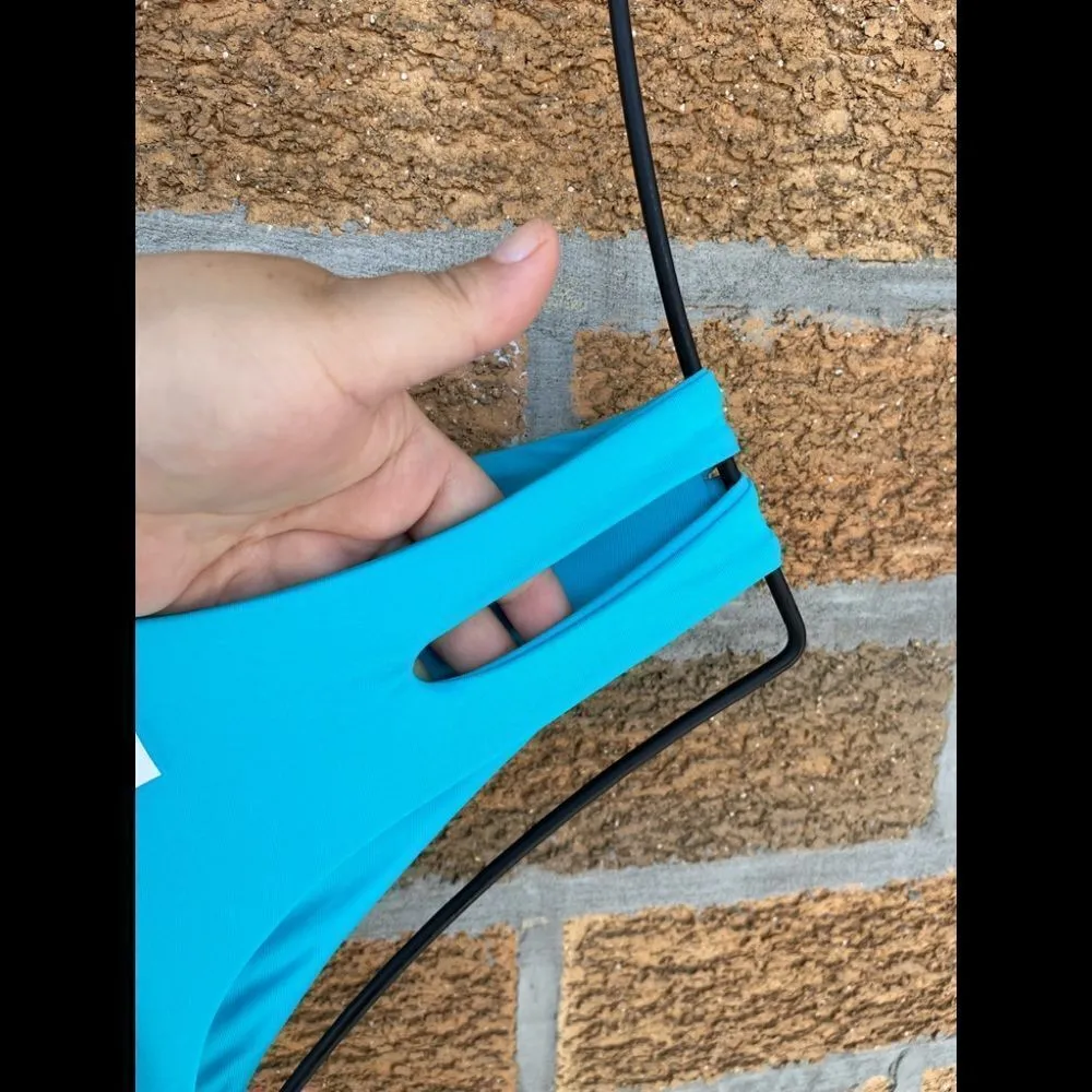 L Space Chloe Wrap Bikini 2 pice size small - Image 6