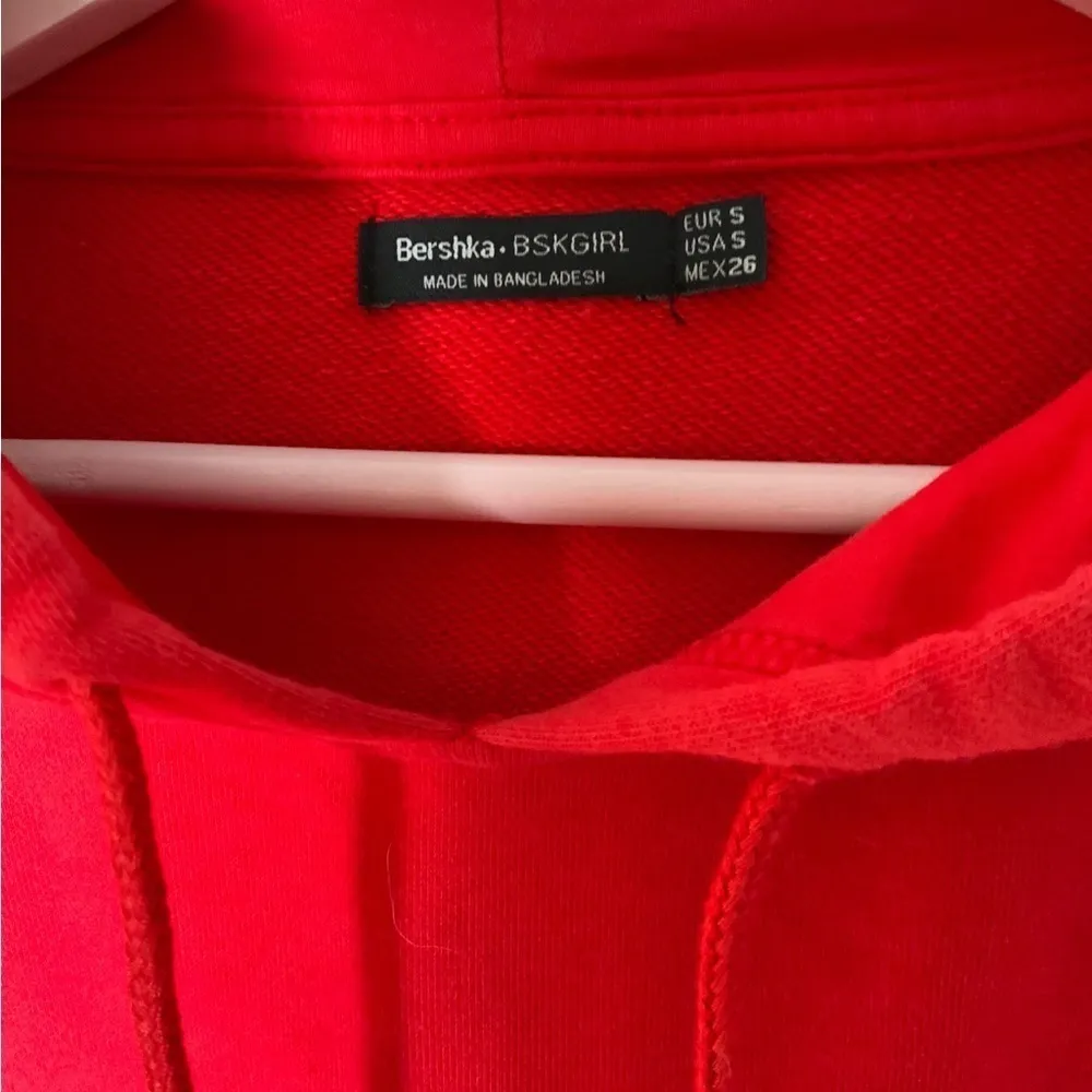Bershka Spring sweatshirt melon sits at‎ the waist hoodie Small - Image 2