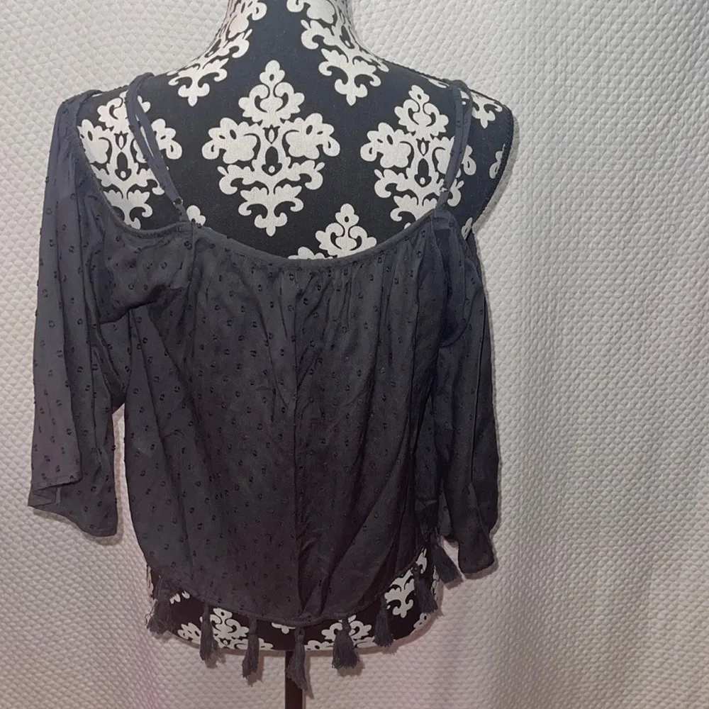 american eagle outfitters Sexy womens Gray Tassel Boho off the shoulder Small. - Image 3
