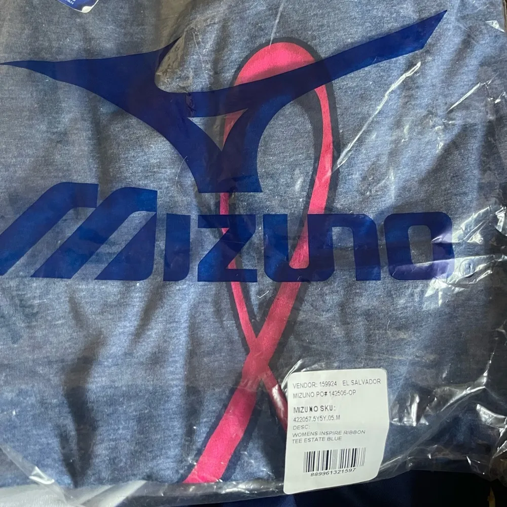 Mizuno womens Breast Cancer awareness tee - Image 4
