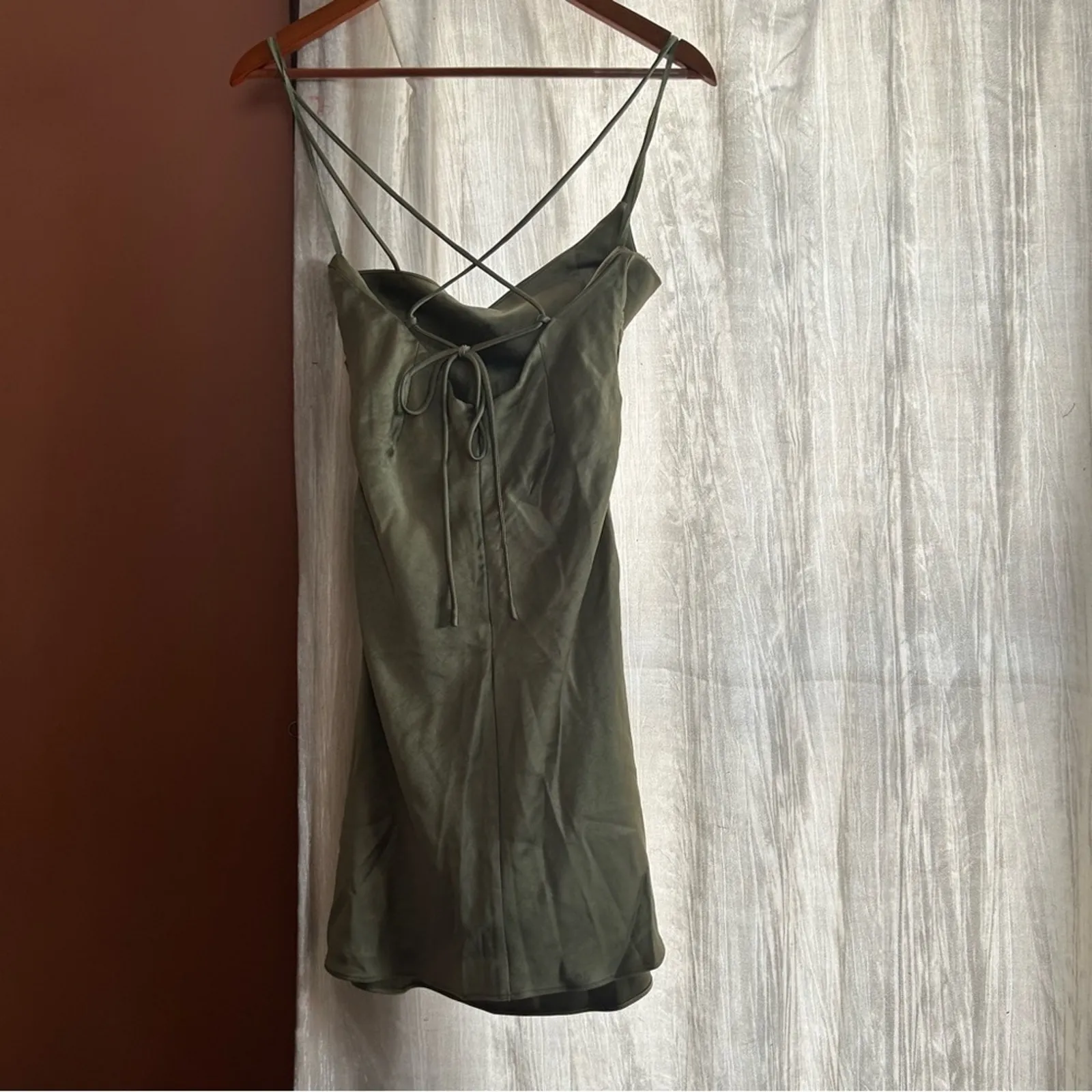 Line &‎ Dot Revolve Hunnie Mini Dress Moss Green Ruched Strappy NWT Size XS - Image 5