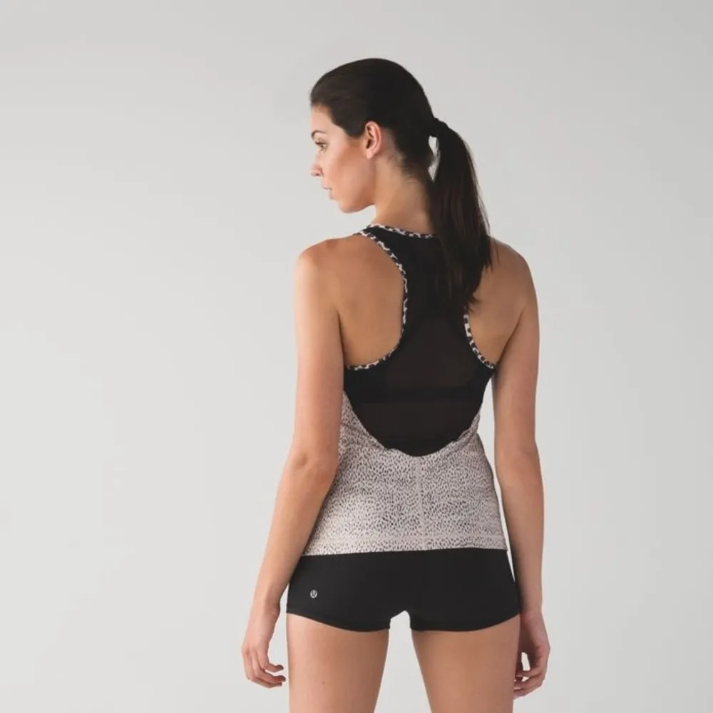 Lululemon Dance To Yoga Tank - Image 2