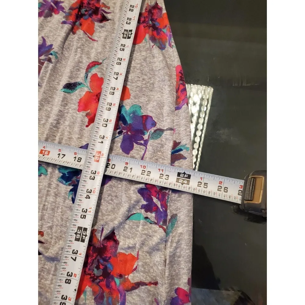 Maxi Dress Women's Gray Floral Rayon Scoop Neck Sleeveless Long Maxi Dress L Size L - Image 12