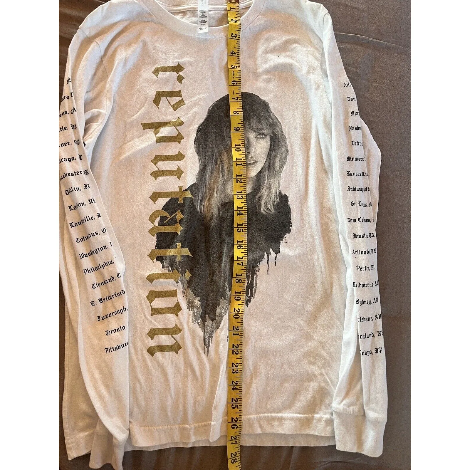 Taylor Swift Canvas 2018 Reputation Stadium Tour Long Sleeve White Small Shirt - Image 2
