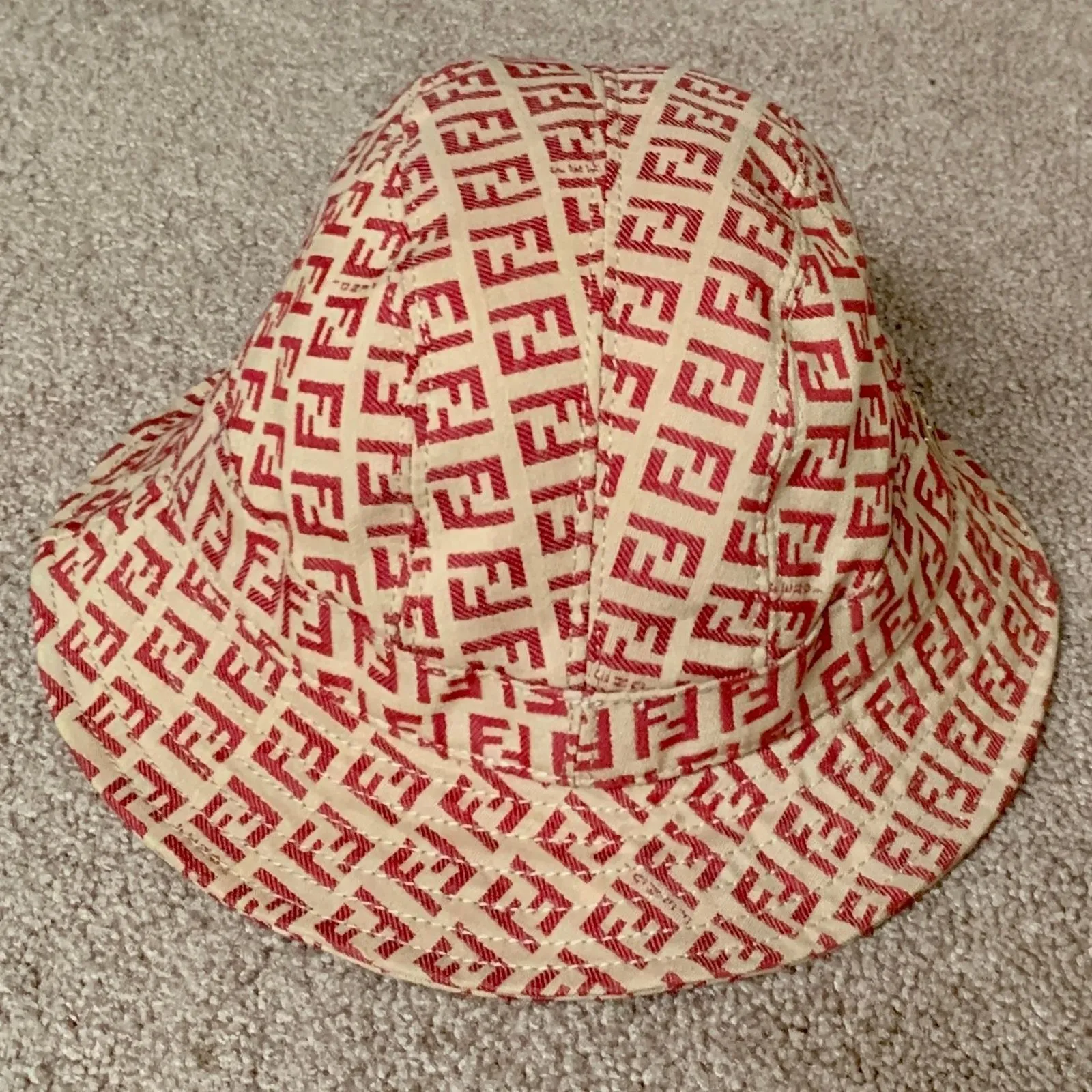 F1054 Fendi women's monogram fishermen bucket hat - Image 3