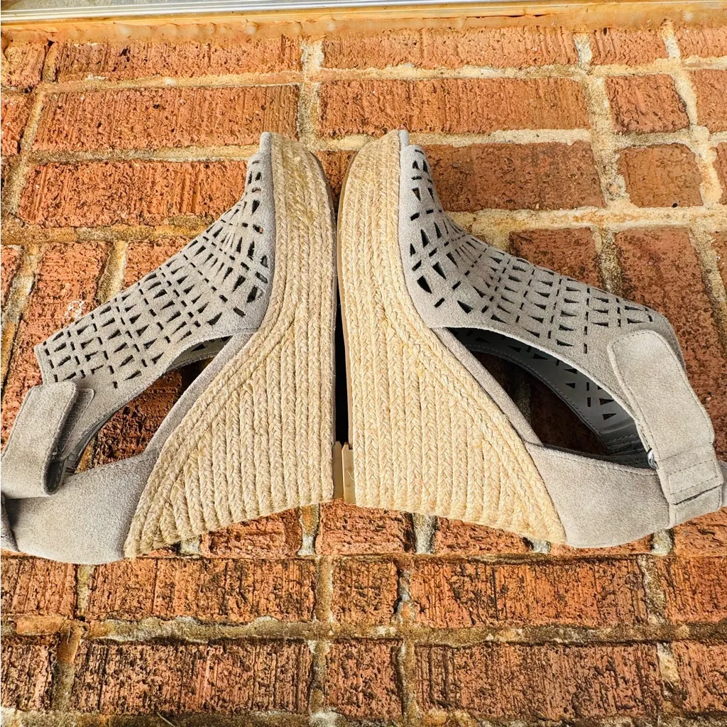 Marc Fisher suede platform wedge sandals Size 8M - Image 8