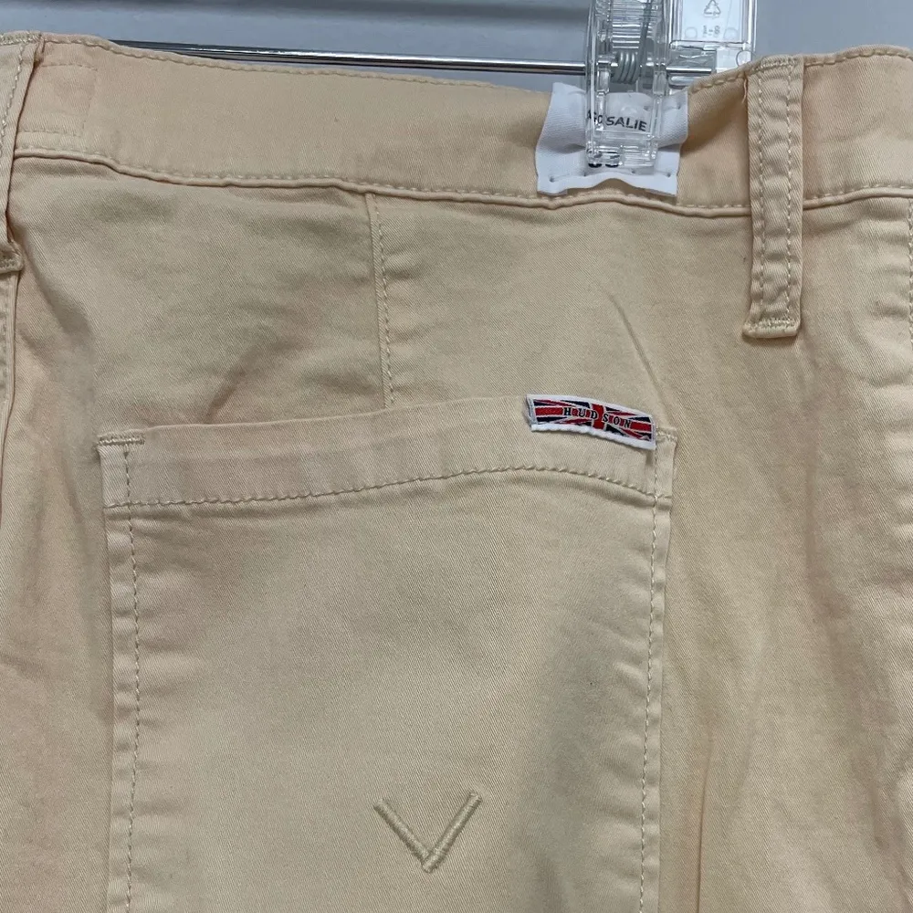 HUDSON Jeans Rosalie Bleached Sand High-Rise Wide Leg Cargo Jean - Size 33 - NWT - Image 3