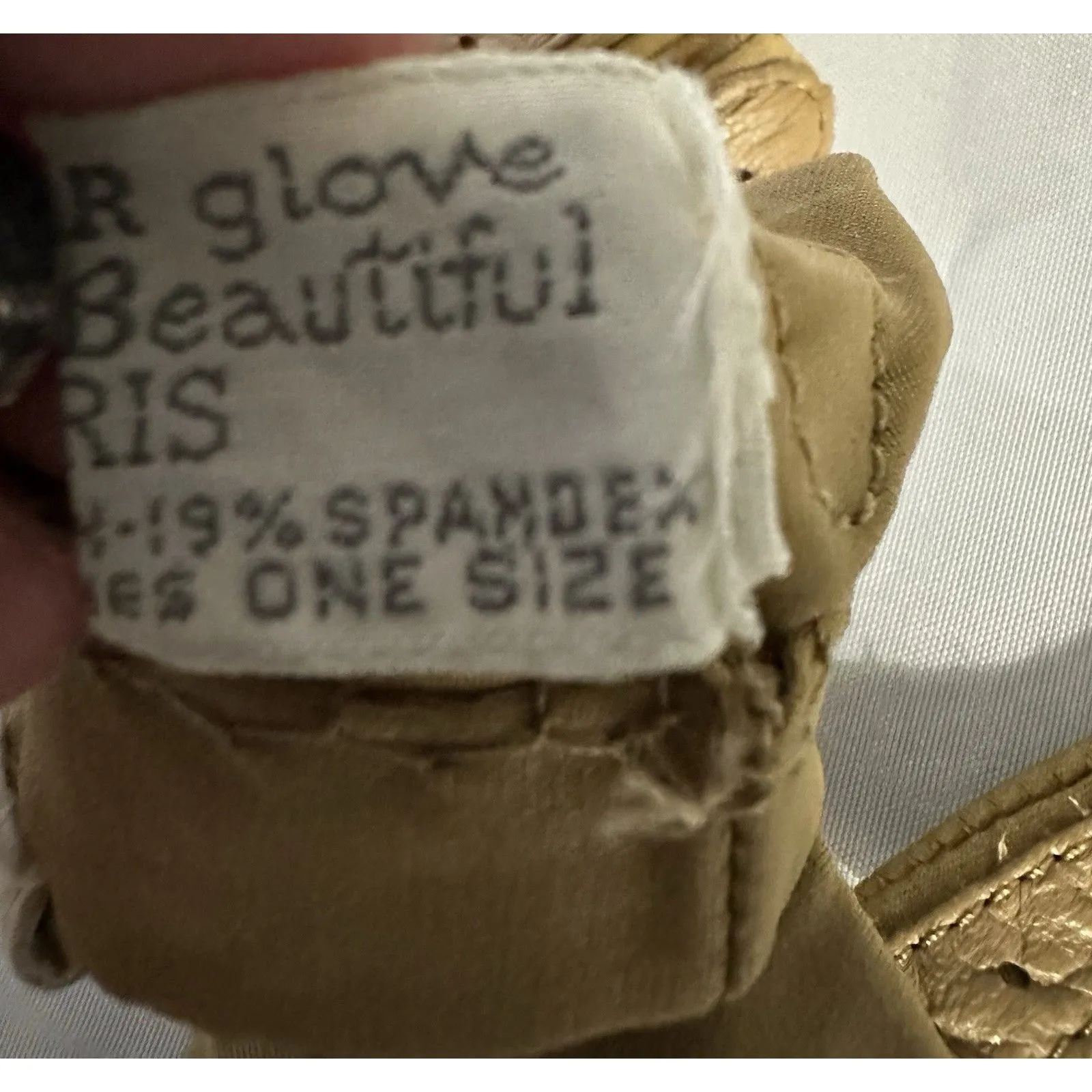 Vintage Isotoner By ARIS One Women's Driving Gloves Tan W/Gold Lion Head Size M - Image 5