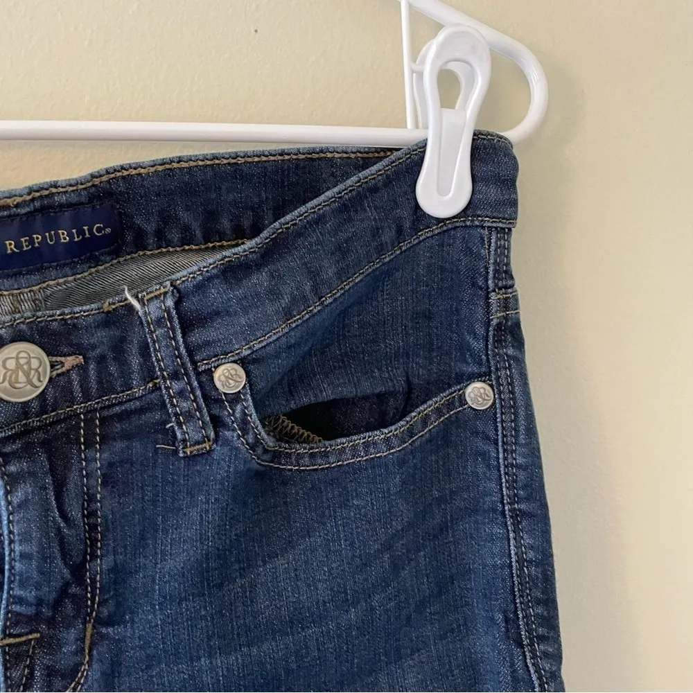 Rock & Republic dark wash denim jeans classic high waisted straight leg pants - Image 6