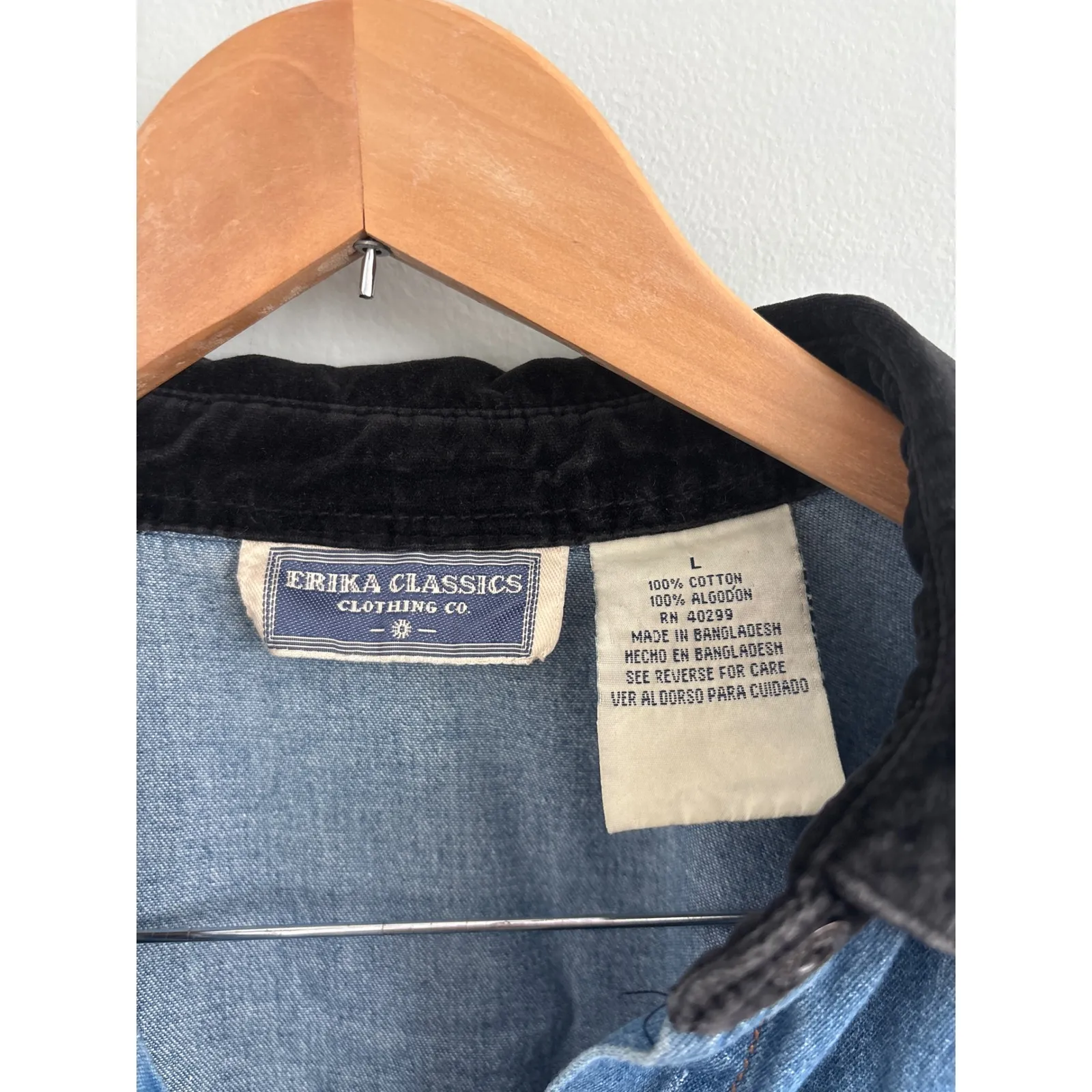 Vintage Embroidered Denim‎ Shirt Size Large - Image 5