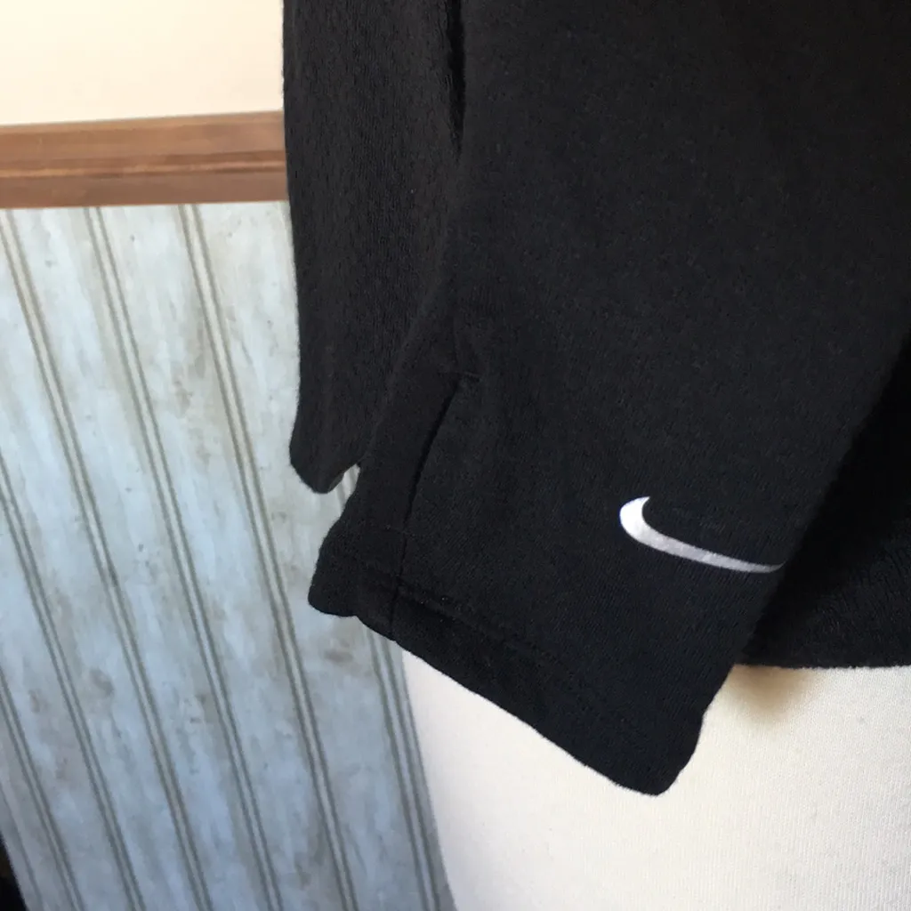 Nike Dri-Fit cropped sweater - Image 3