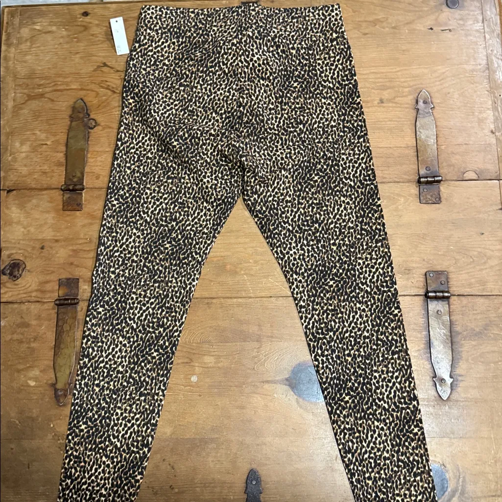 Daily Ritual Leopard Print Leggings medium NWT Brown - Image 6