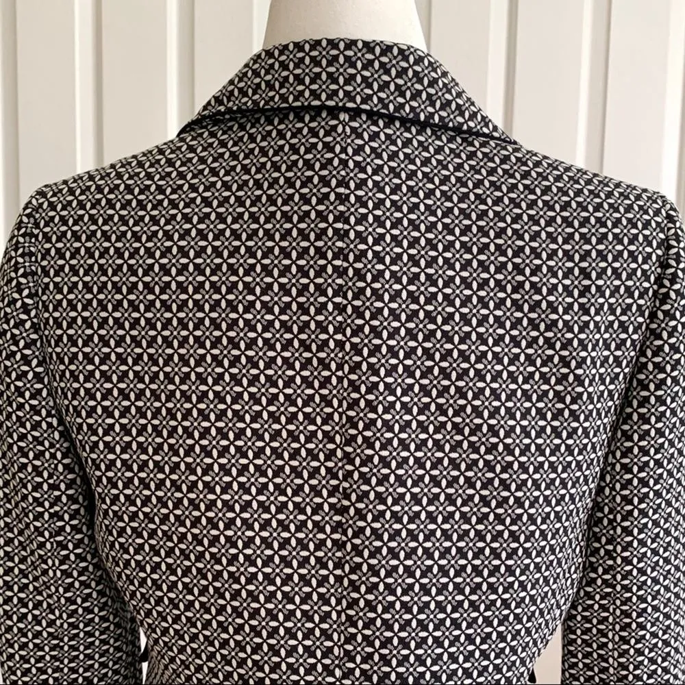 Le Suit Blazer Jacket Black White Print Button Front Professional Jacket Size 6P - Image 6