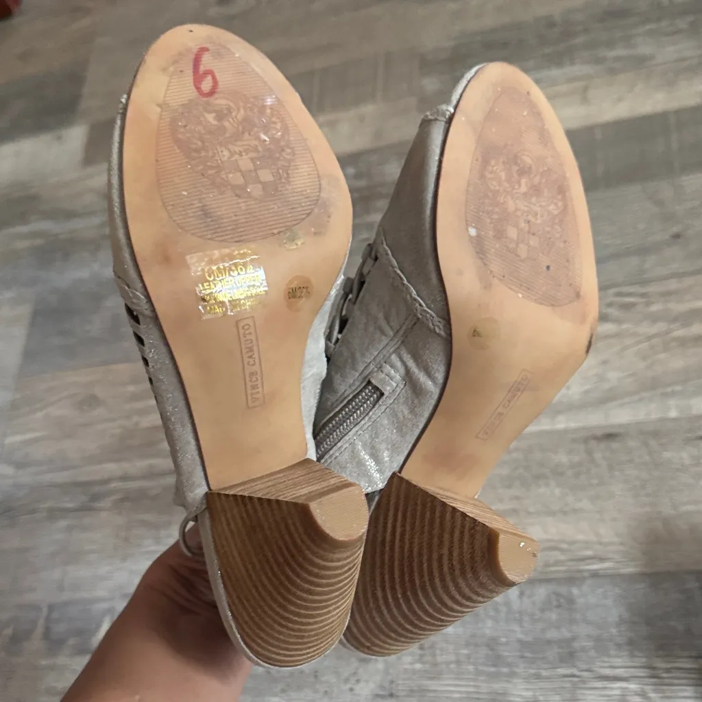 Bundle Women's Gray and Blue Sandals Size 6 - Image 3