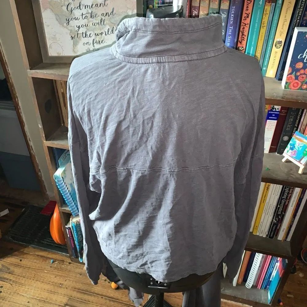 Victoria’s Secret Pink gray cropped Athleisure L pullover sweatshirt - Image 2