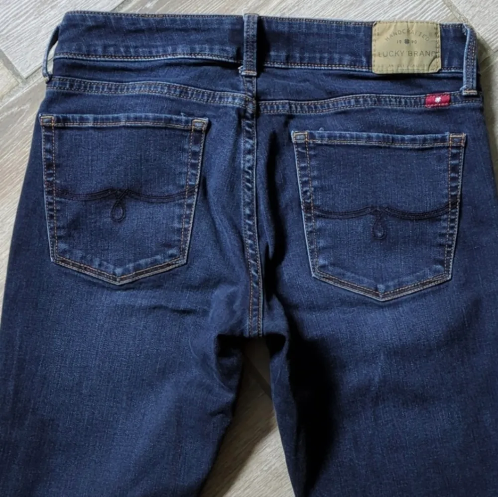 Lucky Brand Leyla Skinny Darkwash Jeans 2/26R - Image 8