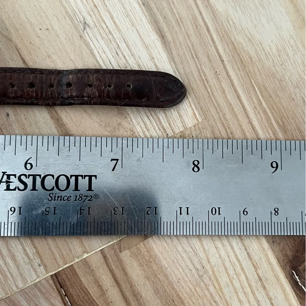 Kathie Lee  Vintage Ladies Watch White Rectangular Dial Brown Leather Strap - Image 10