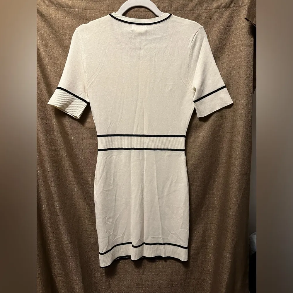 NWT Lovers and Friends Pearl Mini Dress Size Small Ivory and Black - Image 6