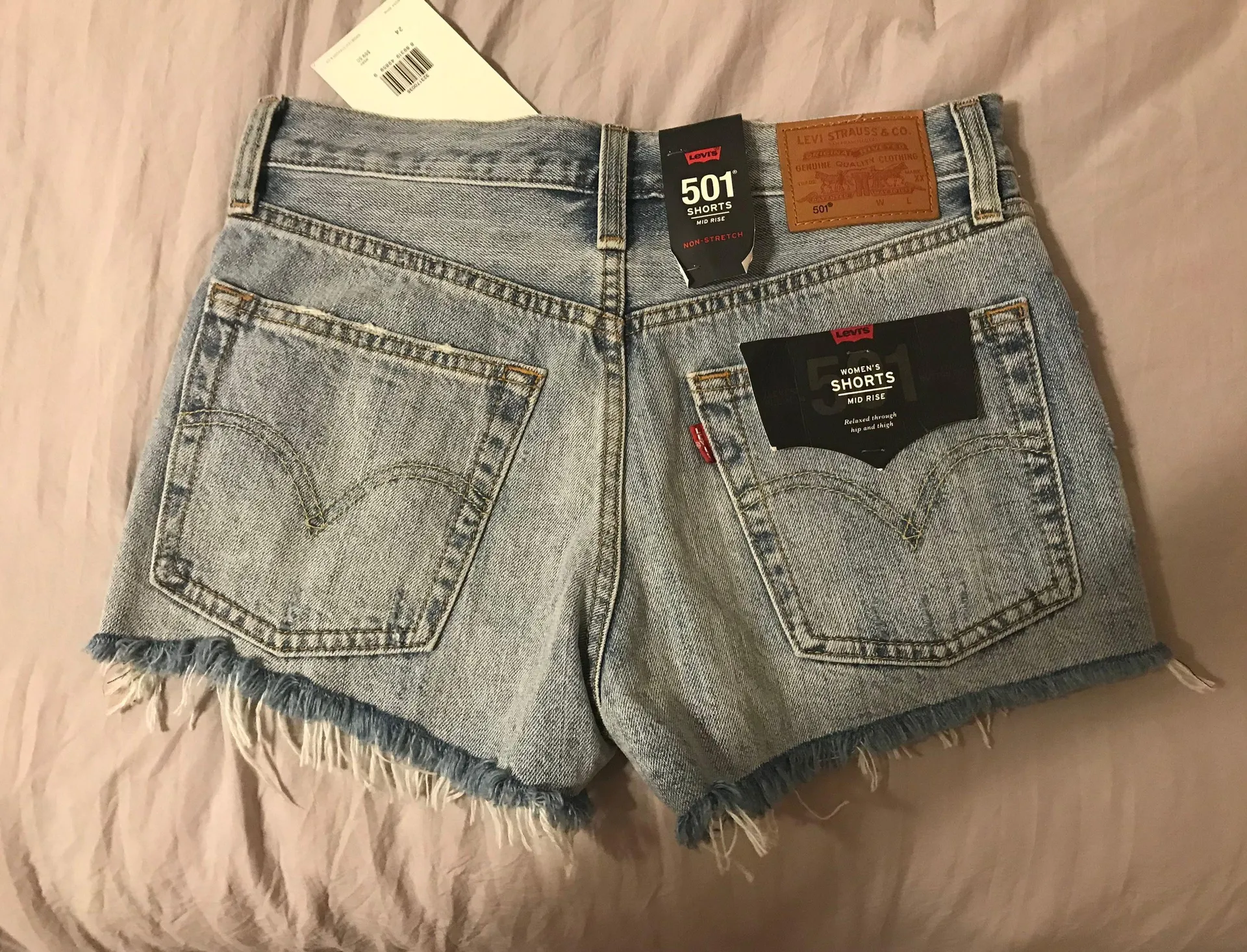 Levi’s 501 Shorts - Image 3