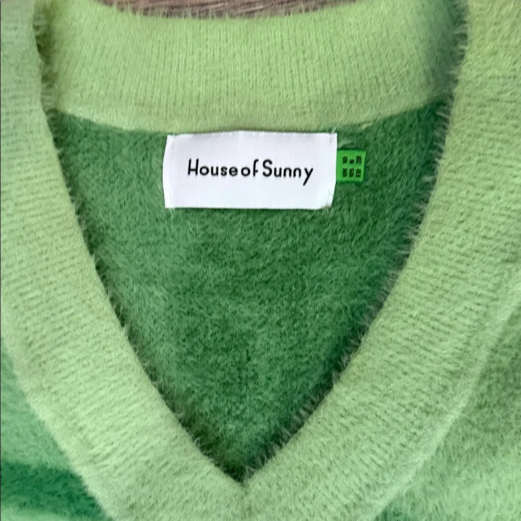 House of sunny Green Geometric Knit Vest Size 6 - Image 2