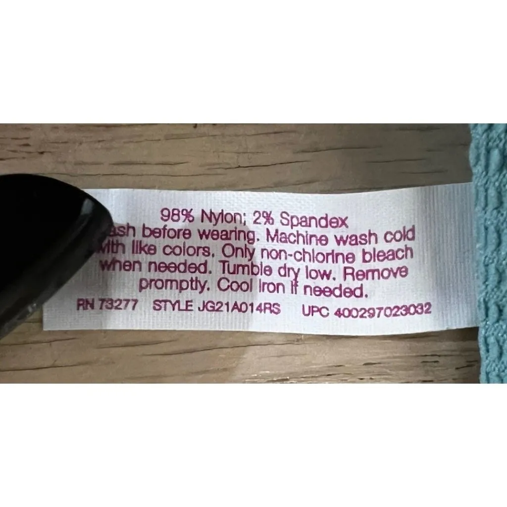 SO~ Sleeveless Crop Top ~ Size Medium ~ Green - Image 5