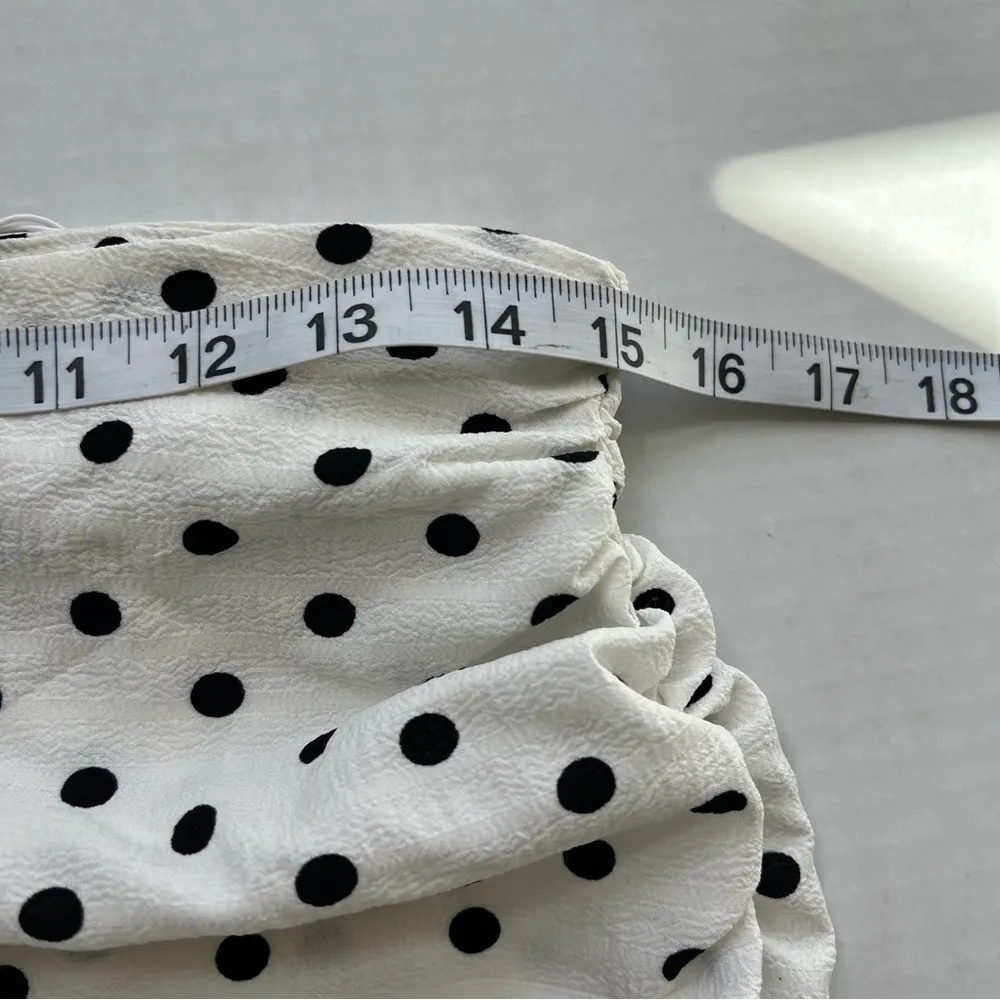 NWT Petal + Pup Tegan ruffle mini skirt polka dots size 12 white black - Image 14