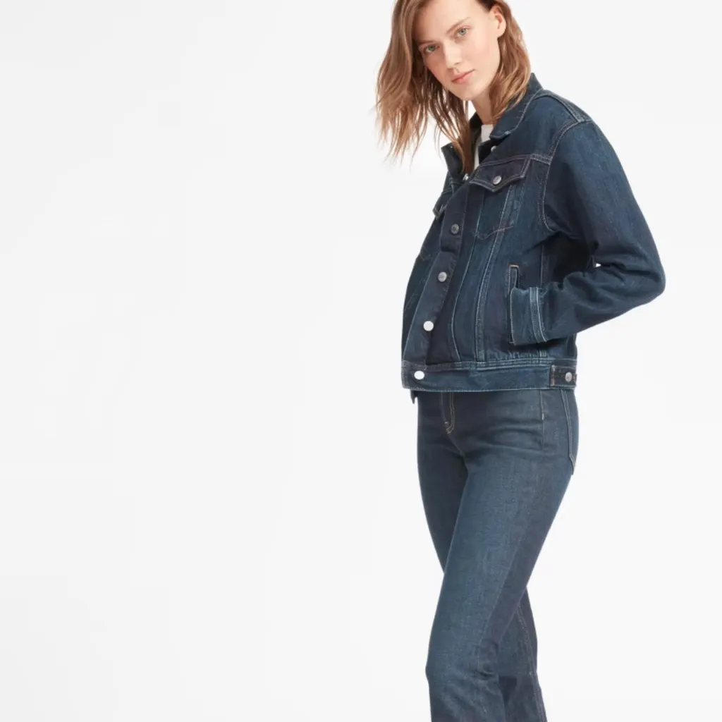 Everlane denim jacket, vintage wash, slightly oversized fit, like new Size XXS - Image 2