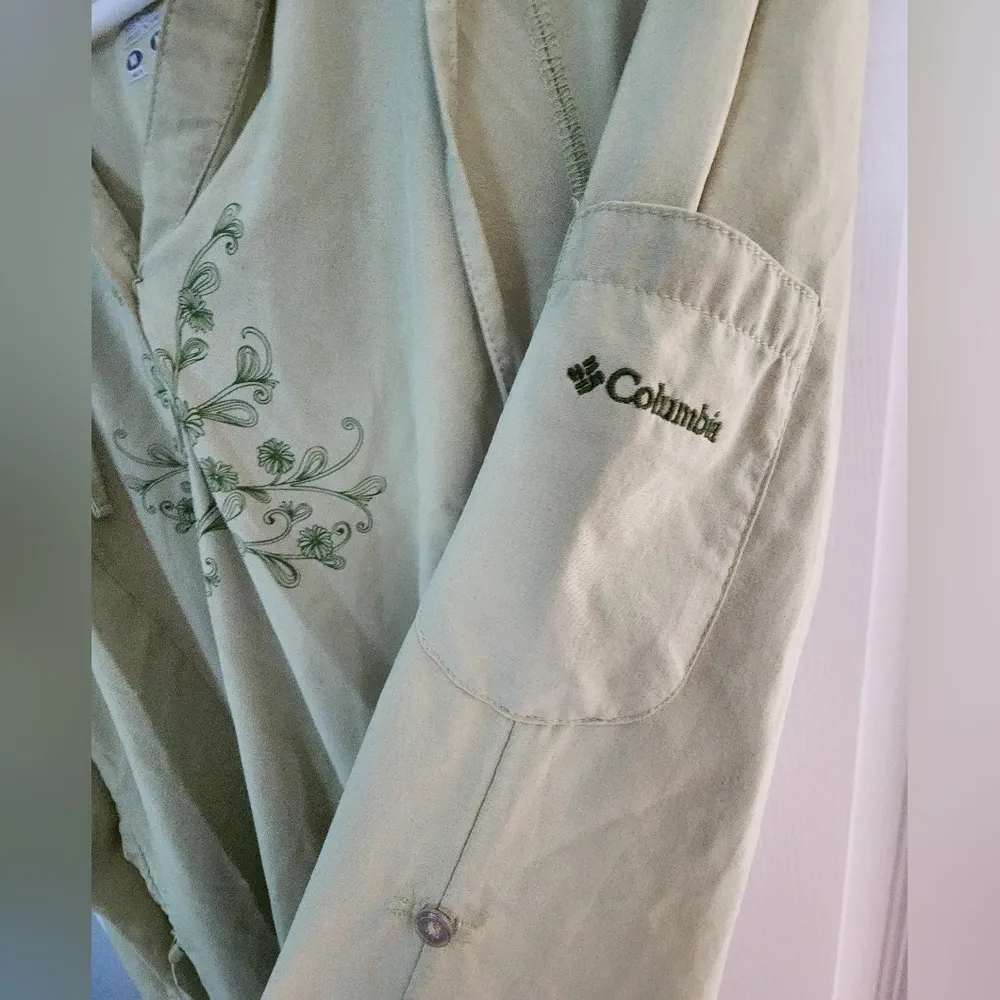 Columbia Sportswear Company Green Floral Windbreaker Ruched Size Medium - Image 3